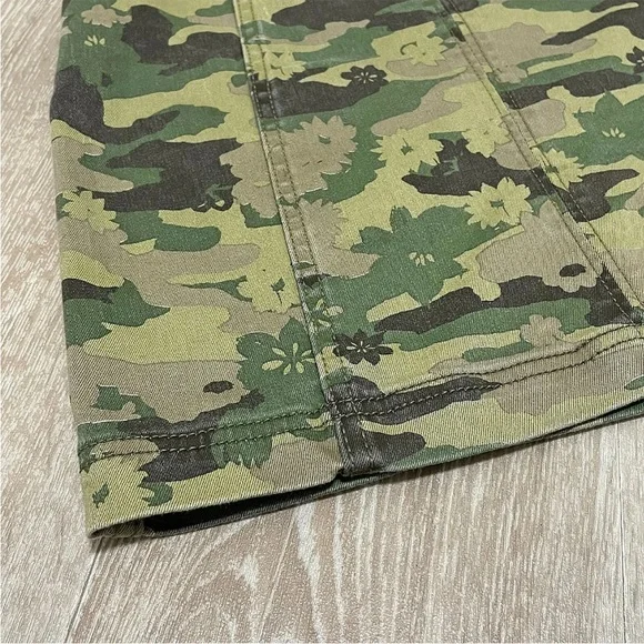 Free People Khaki Army Green Camo Modern Femme Mini Skirt US 6/ UK 10 BNWT - Picture 2 of 6